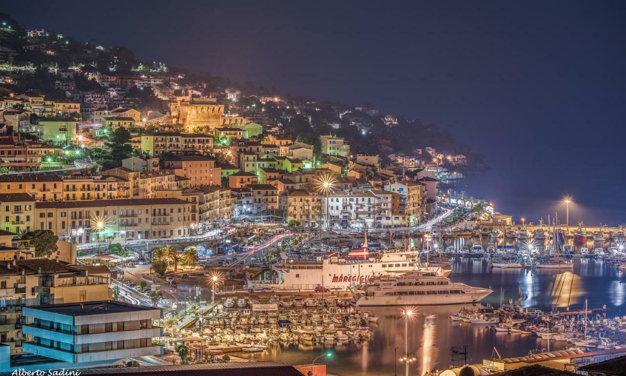 Casa Di Martina Apartment Porto Santo Stefano  Luaran gambar